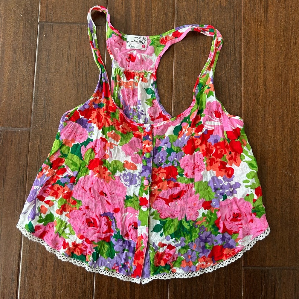 Free People Intimately Red Floral Tank
Crop
Lace
Lightweight
Racerback
Size XS